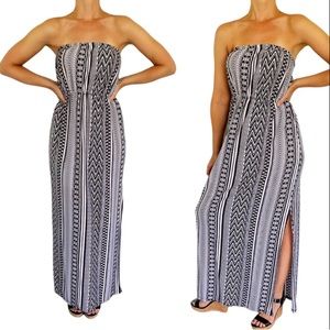 Soprano black and white strapless tribal stripe print maxi dress size medium